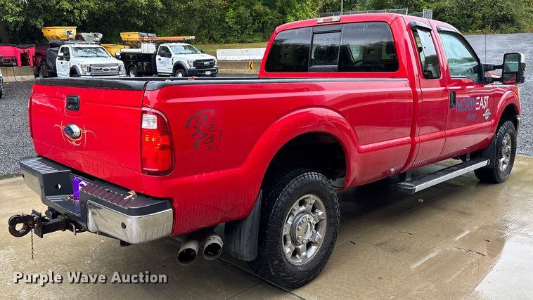 image for item EV5273 2015 Ford F250 Super Duty SuperCab pickup truck