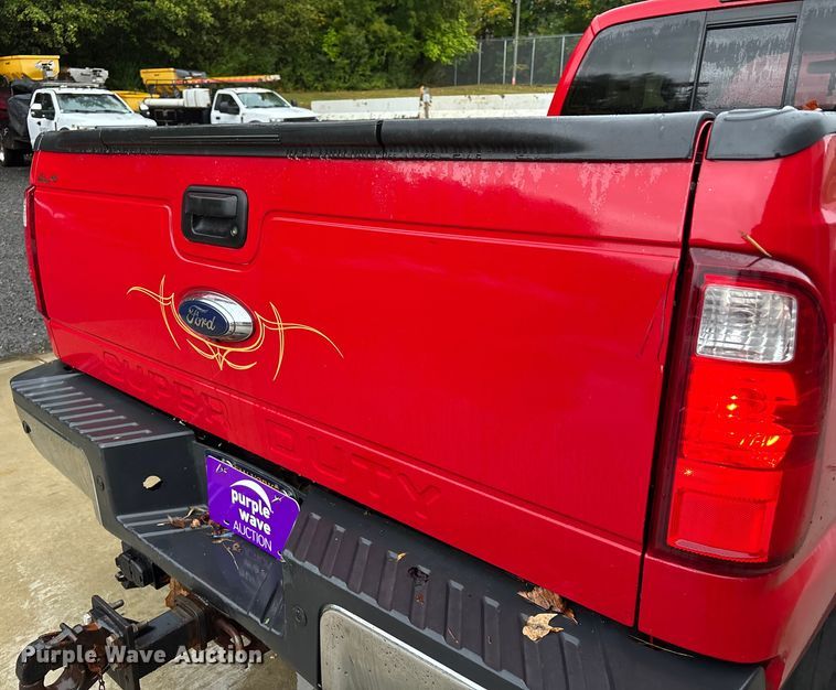 image for item EV5273 2015 Ford F250 Super Duty SuperCab pickup truck