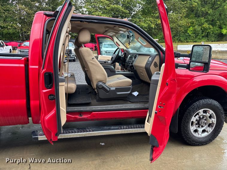 image for item EV5273 2015 Ford F250 Super Duty SuperCab pickup truck