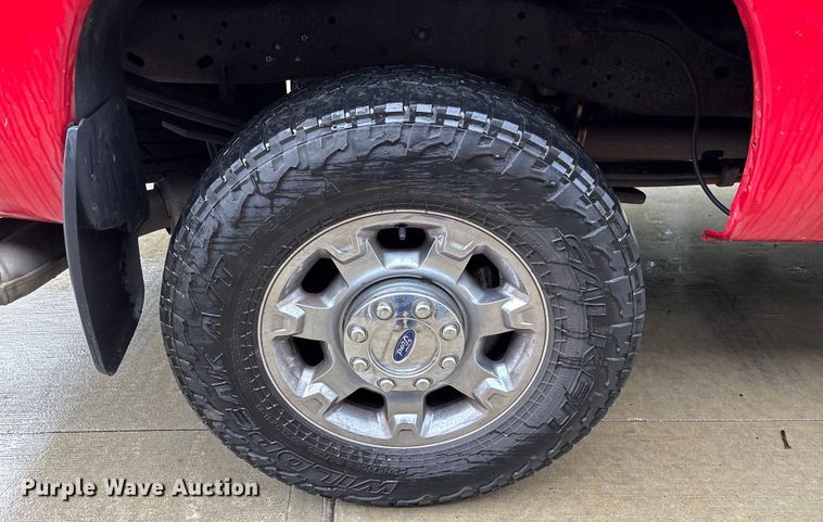 image for item EV5273 2015 Ford F250 Super Duty SuperCab pickup truck