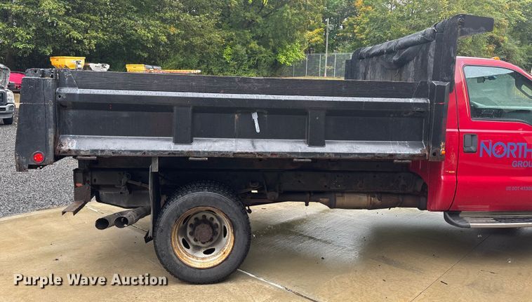 image for item EV5274 2013 Ford F550 dump truck