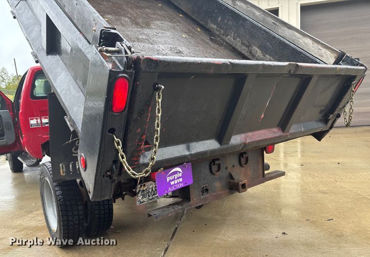 image for item EV5274 2013 Ford F550 dump truck