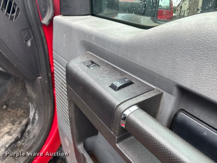 image for item EV5274 2013 Ford F550 dump truck