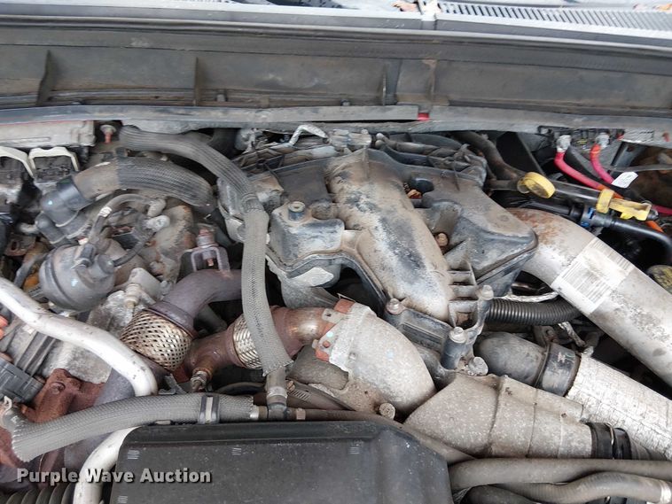 image for item EV5275 2016 Ford F350 Super Duty utility bed pickup truck