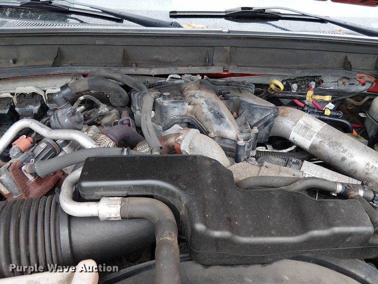 image for item EV5275 2016 Ford F350 Super Duty utility bed pickup truck