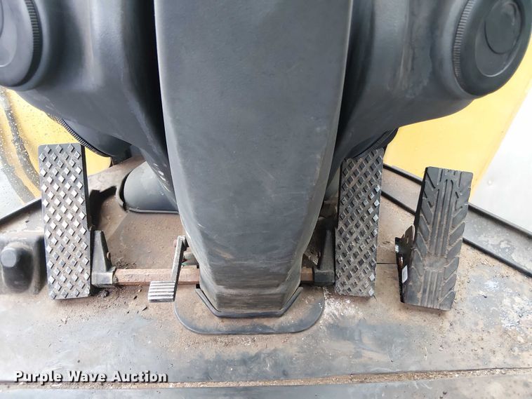 image for item EV5277 2012 John Deere 644K wheel loader