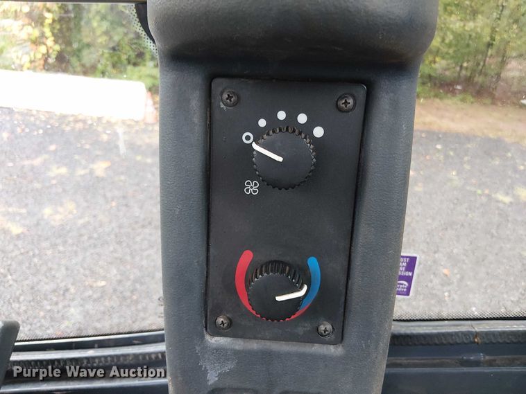 image for item EV5277 2012 John Deere 644K wheel loader