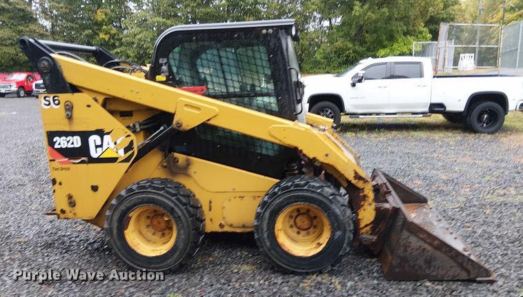 MINI CARGADOR SOBRE RUEDAS 2016 CATERPILLAR 262D