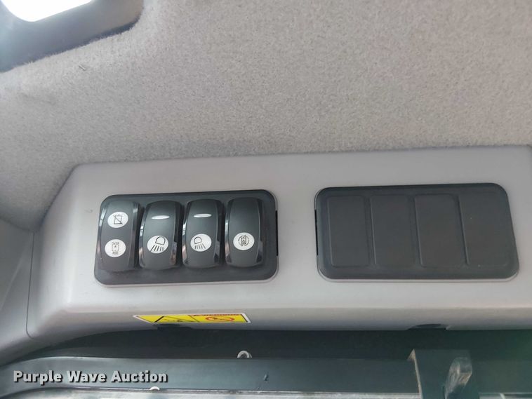 image for item EV5279 2016 Caterpillar 262D skid steer loader