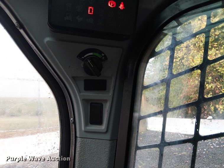 image for item EV5279 2016 Caterpillar 262D skid steer loader