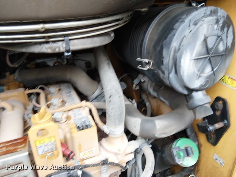 image for item EV5279 2016 Caterpillar 262D skid steer loader