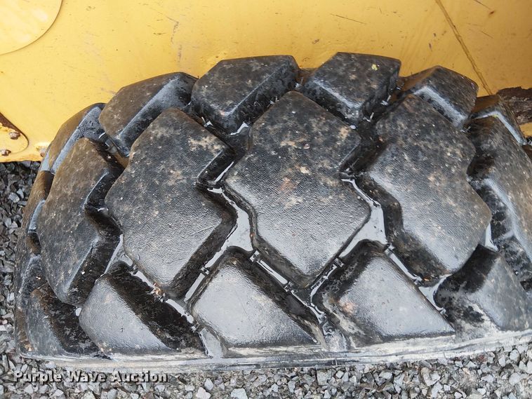 image for item EV5279 2016 Caterpillar 262D skid steer loader