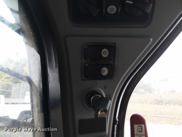 image for item EV5280 2017 Caterpillar 289D forestry tracked skid steer loader