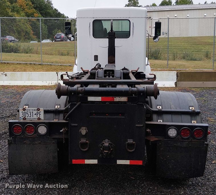 image for item EV5285 2020 Kenworth T370 hook lift truck