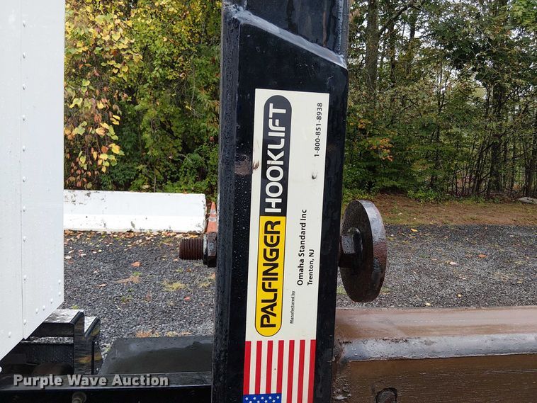 image for item EV5285 2020 Kenworth T370 hook lift truck