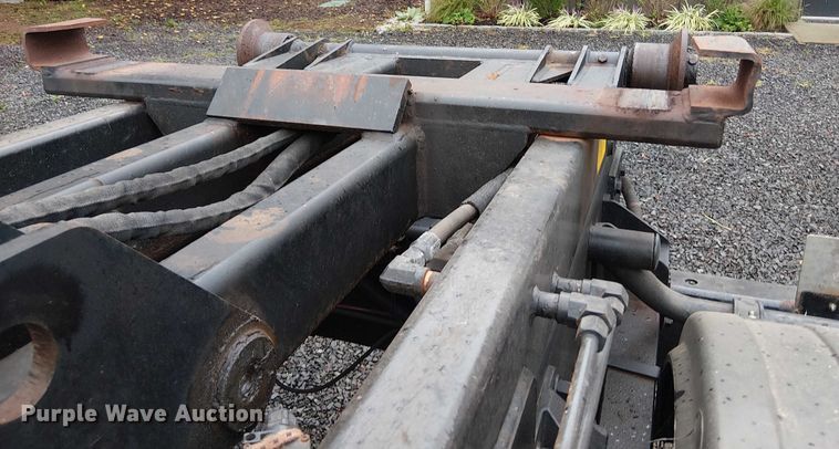 image for item EV5285 2020 Kenworth T370 hook lift truck