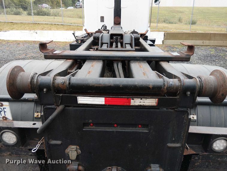 image for item EV5285 2020 Kenworth T370 hook lift truck