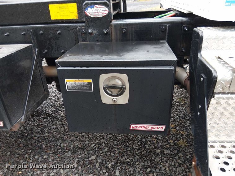 image for item EV5285 2020 Kenworth T370 hook lift truck