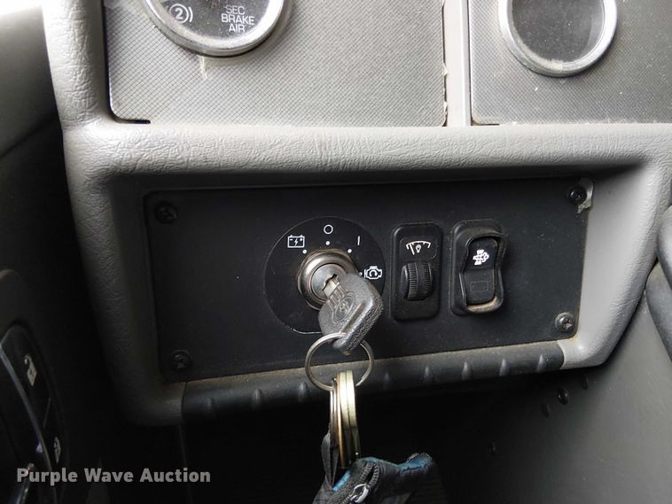 image for item EV5285 2020 Kenworth T370 hook lift truck