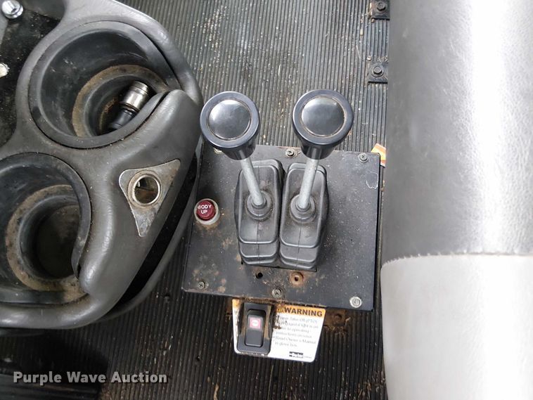 image for item EV5285 2020 Kenworth T370 hook lift truck