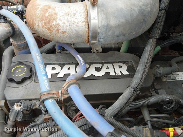 image for item EV5285 2020 Kenworth T370 hook lift truck