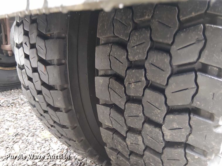 image for item EV5285 2020 Kenworth T370 hook lift truck