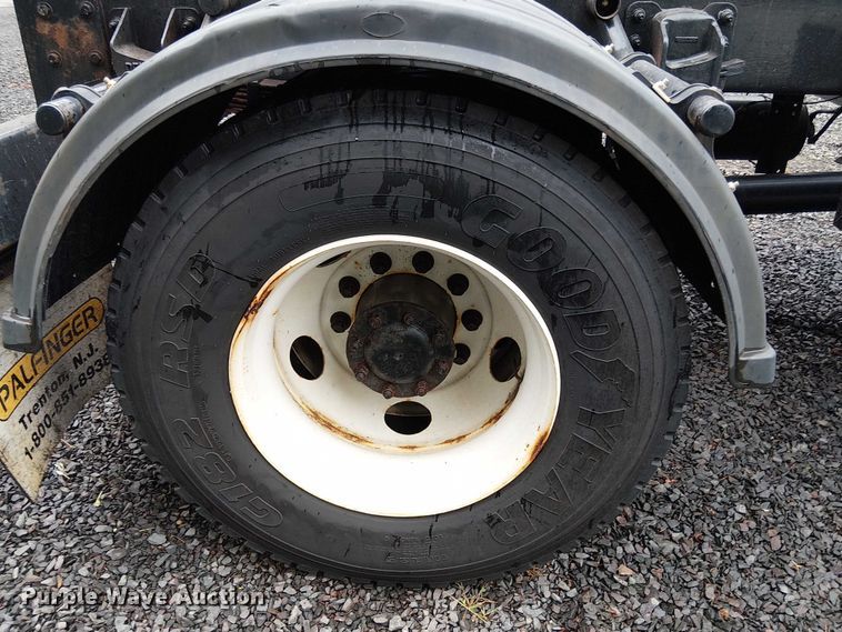 image for item EV5285 2020 Kenworth T370 hook lift truck