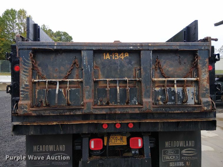 image for item EV5286 2005 Ford F-650 dump truck