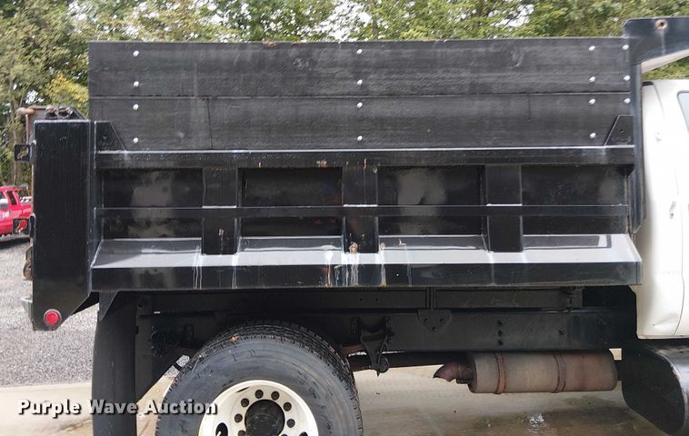 image for item EV5286 2005 Ford F-650 dump truck