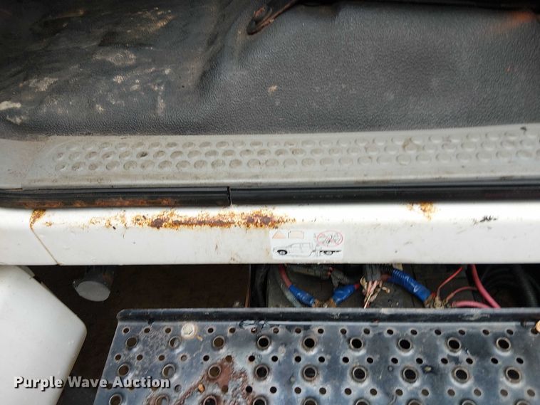 image for item EV5286 2005 Ford F-650 dump truck