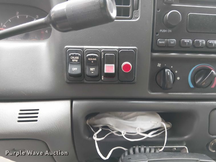 image for item EV5286 2005 Ford F-650 dump truck