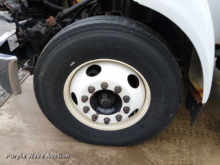 image for item EV5286 2005 Ford F-650 dump truck