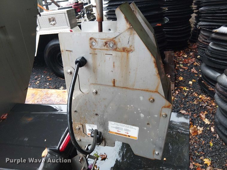 image for item EV5288 Galbreath hook lift flatbed