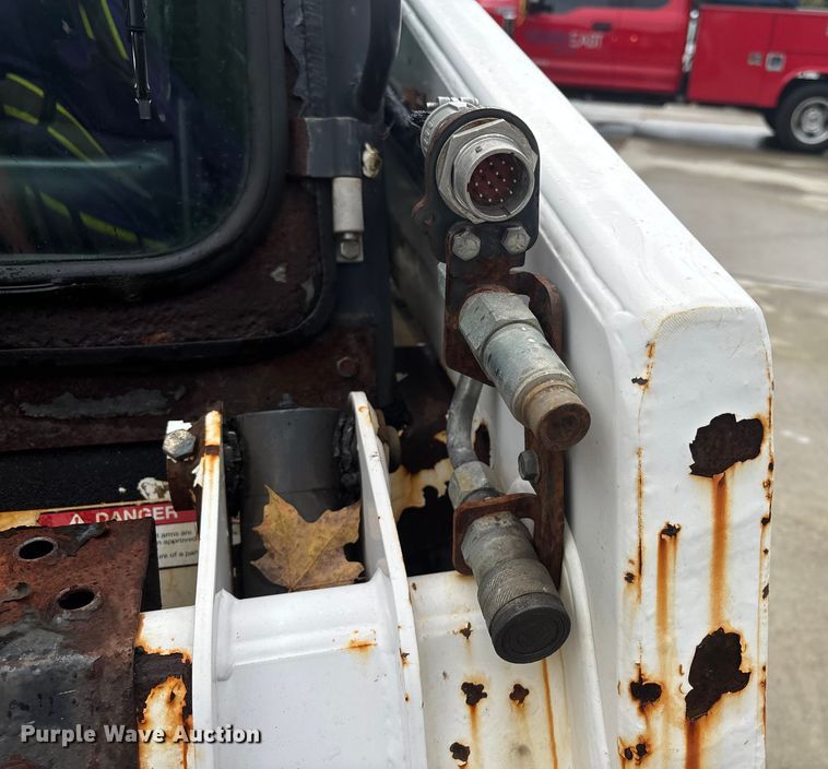 image for item EV5306 2012 Bobcat S100 skid steer loader