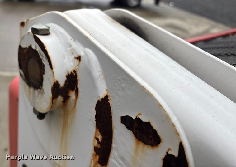 image for item EV5306 2012 Bobcat S100 skid steer loader