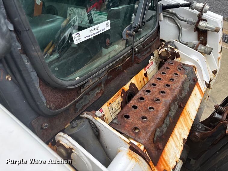 image for item EV5306 2012 Bobcat S100 skid steer loader