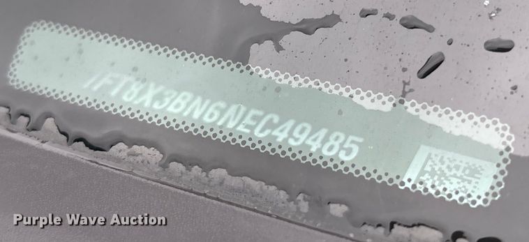 image for item EV5308 2022 Ford F350 Super Duty SuperCab pickup truck