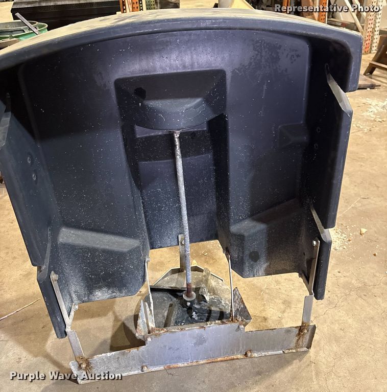 image for item EV5314 Western Tornado spreader