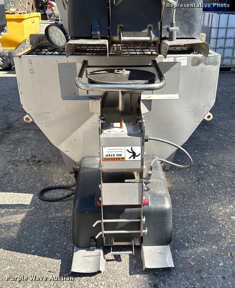 image for item EV5320 (4) SnowEx Helixx SS spreaders