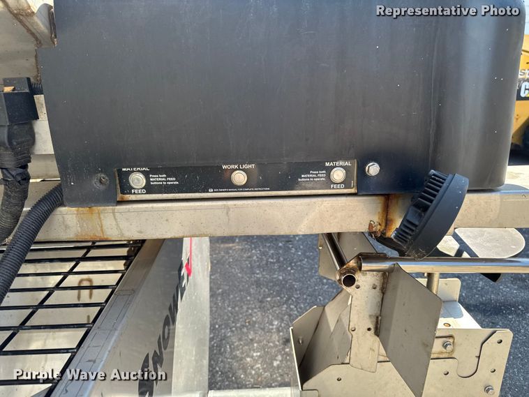 image for item EV5320 (4) SnowEx Helixx SS spreaders