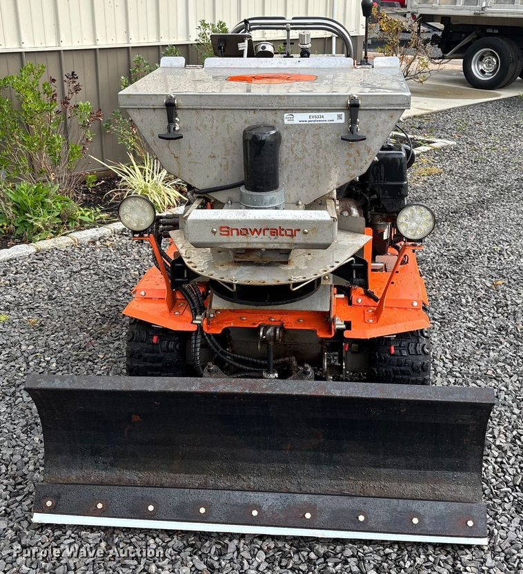 image for item EV5334 Zx4 Snowrator snow pusher