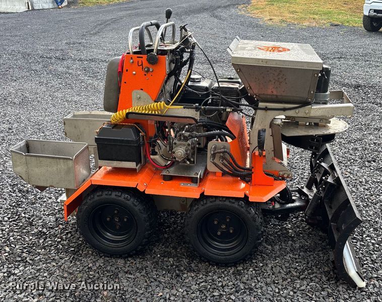 image for item EV5334 Zx4 Snowrator snow pusher