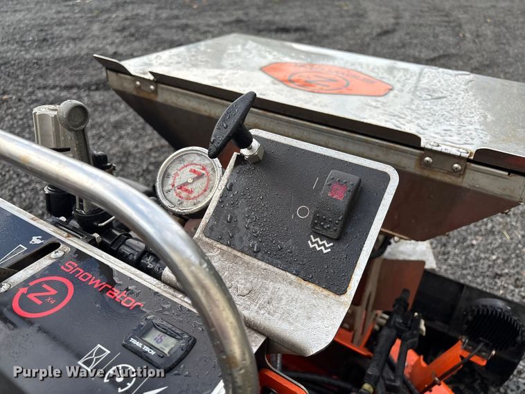 image for item EV5334 Zx4 Snowrator snow pusher