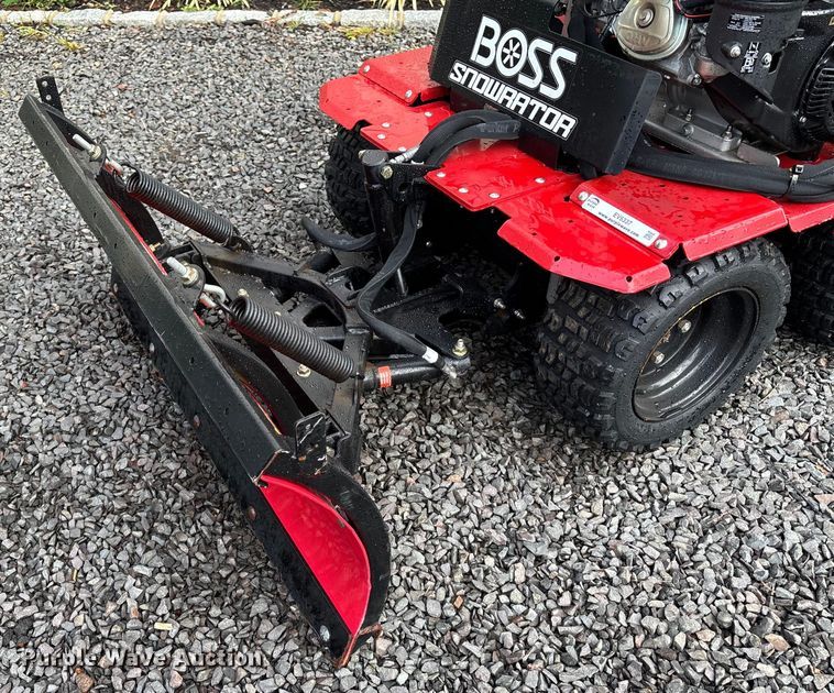image for item EV5337 2022 Boss Snowrator snow pusher