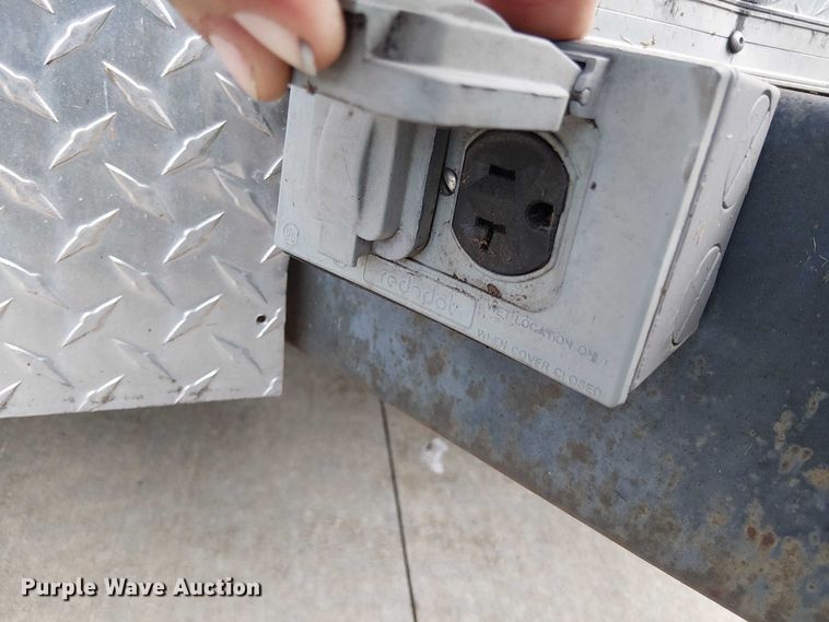 image for item EV5340 2017 Cargo Mate Blazer enclosed cargo trailer