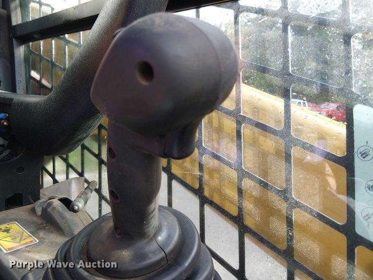 image for item EV5343 2018 Caterpillar 262D skid steer loader