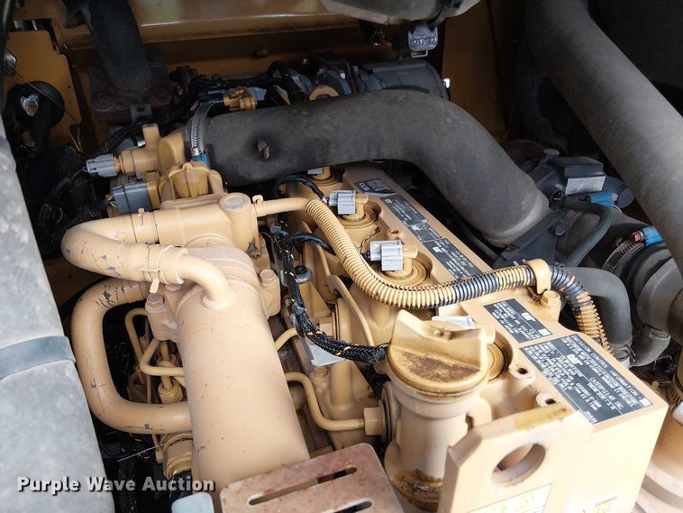 image for item EV5343 2018 Caterpillar 262D skid steer loader