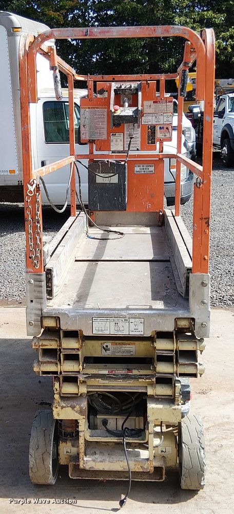 image for item EV5350 2007 JLG 1930ES scissor lift