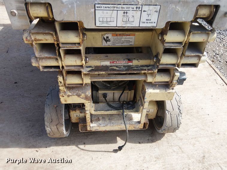 image for item EV5350 2007 JLG 1930ES scissor lift