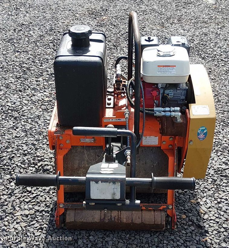 image for item EV5353 Vibco single drum vibratory roller